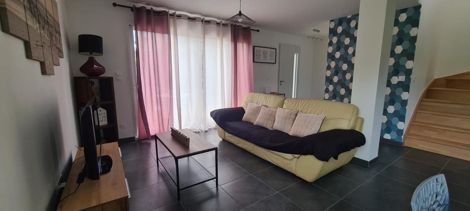 Maison Neuve Tout Equipee Tourville-sur-Odon المظهر الخارجي الصورة